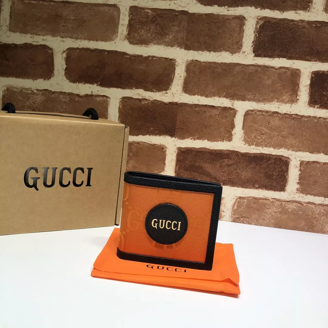 AAA Pruses Bags GUCCI Off The Grid billfold wallet 0115