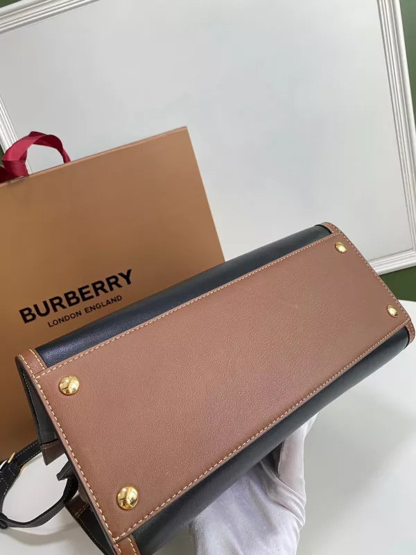 AAA Replica Ru BURBERRY Small Vintage Check Two-handle Title Bag 0117