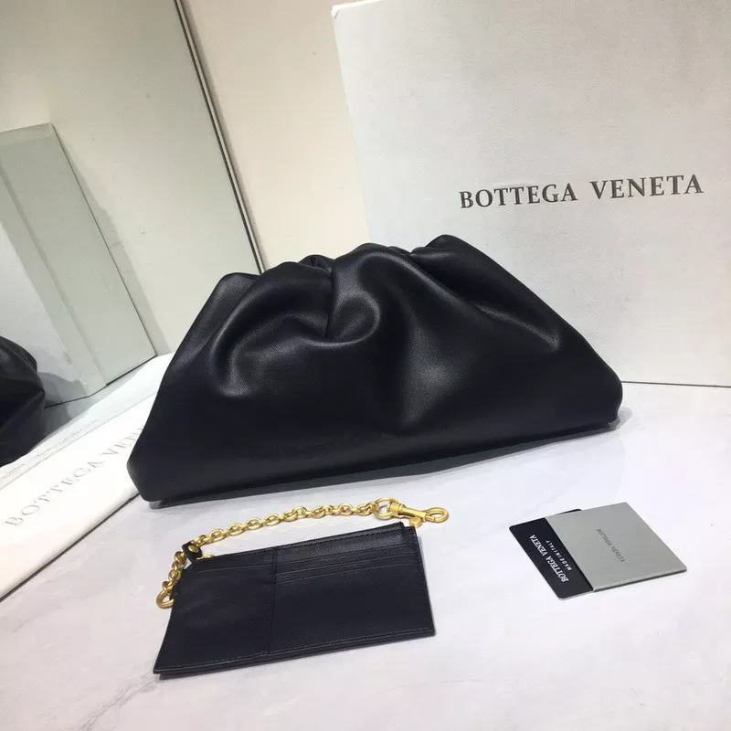 AAA Pruses Bags BOTTEGA VENETA THE POUCH 0119