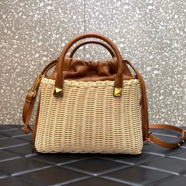 AAA Pruses Bags VALENTINO VLOGO SIGNATURE WICKER BUCKET BAG 0129