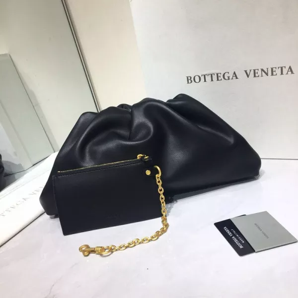 AAA Pruses Bags BOTTEGA VENETA THE POUCH 0119