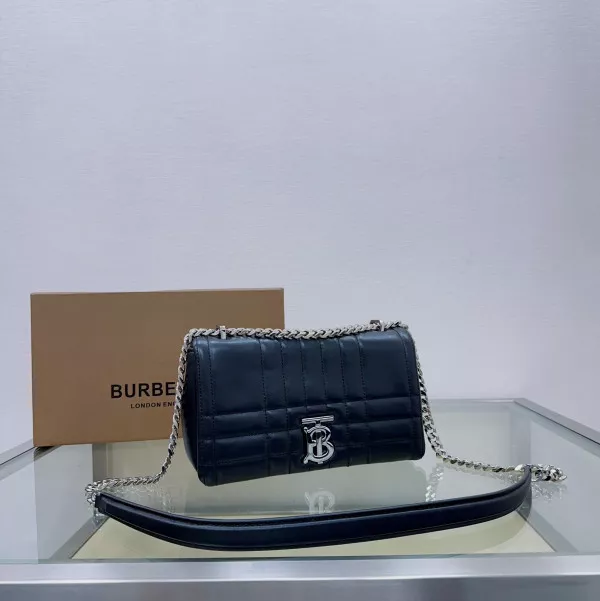 AAA Replica Ru BURBERRY small Lola Bag-23*6*13CM 0117