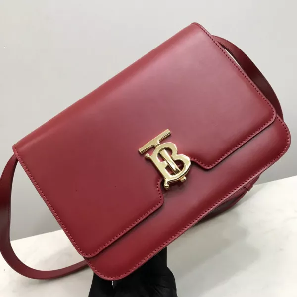 AAA Replica Ru BURBERRY Medium TB Bag 0117