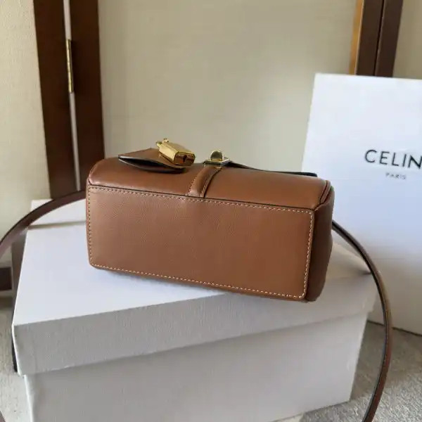 AAA Replica Ru CELIN* MINI 16 IN SATINATED CALFSKIN-18.5*15.5*9cm 0130