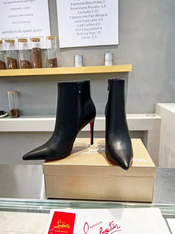 AAA Replica Ru LOUBOUTIN BOOTS 0121