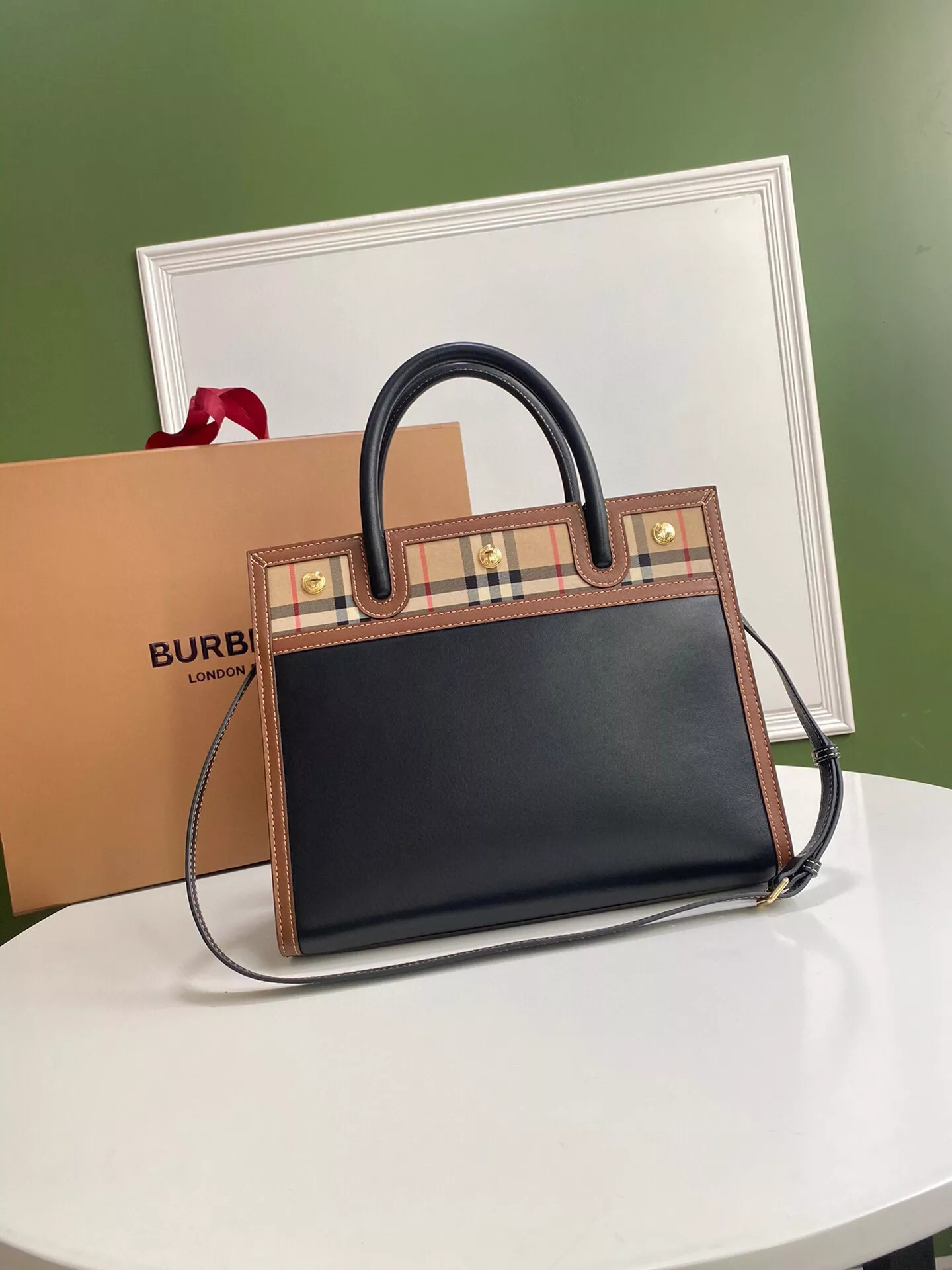 AAA Replica Ru BURBERRY Small Vintage Check Two-handle Title Bag 0117