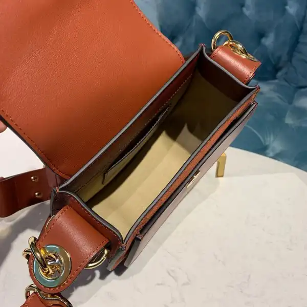 AAA Replica Ru CHLOÉ SMALL TESS BAG 0125