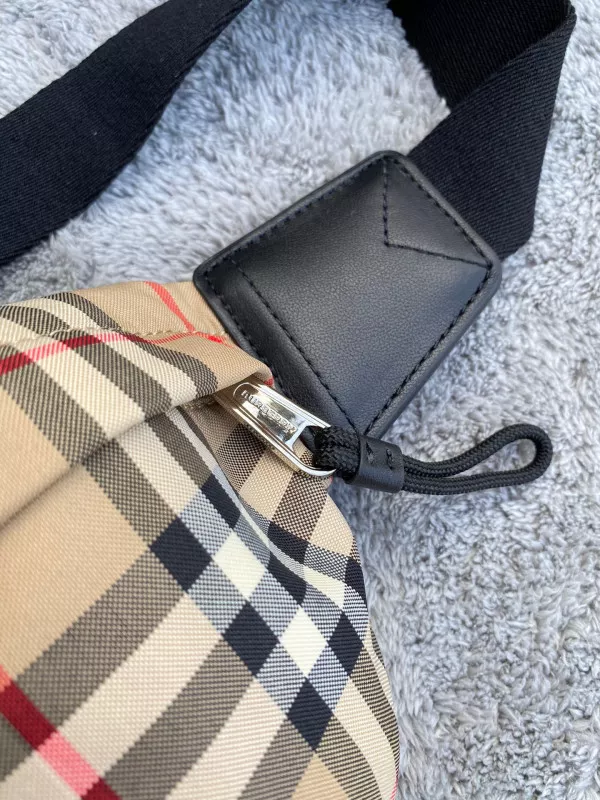 AAA Pruses Bags BURBERRY Medium Vintage Check Bonded Cotton Bum Bag 0117