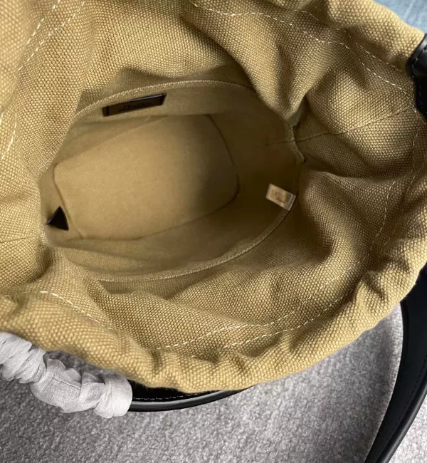 AAA Replica Ru CHLOÉ ROY BUCKET BAG 0118