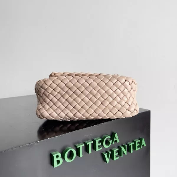 AAA Replica Ru BOTTEGA VENETA  mini Cobble Shoulder Bag 0119