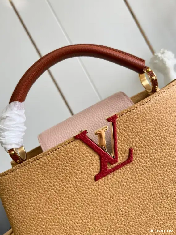 AAA Pruses Bags LOUIS MM CAPUCINES VUITTON 0218