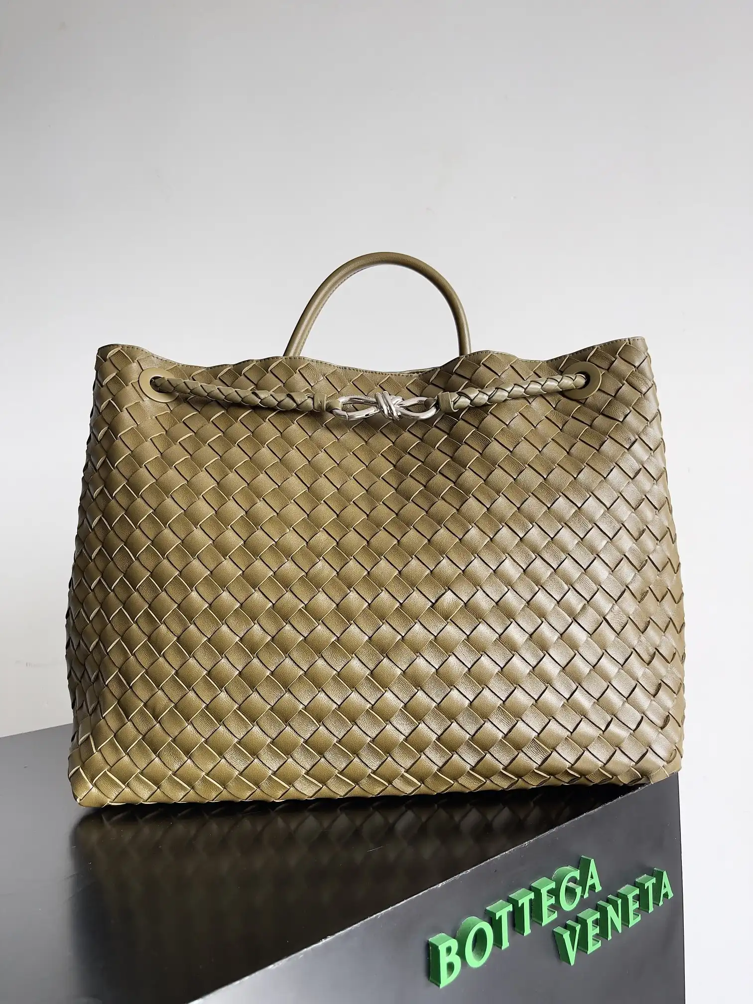 AAA Pruses Bags BOTTEGA VENETA LARGE ANDIAMO-45*22*34CM 0206