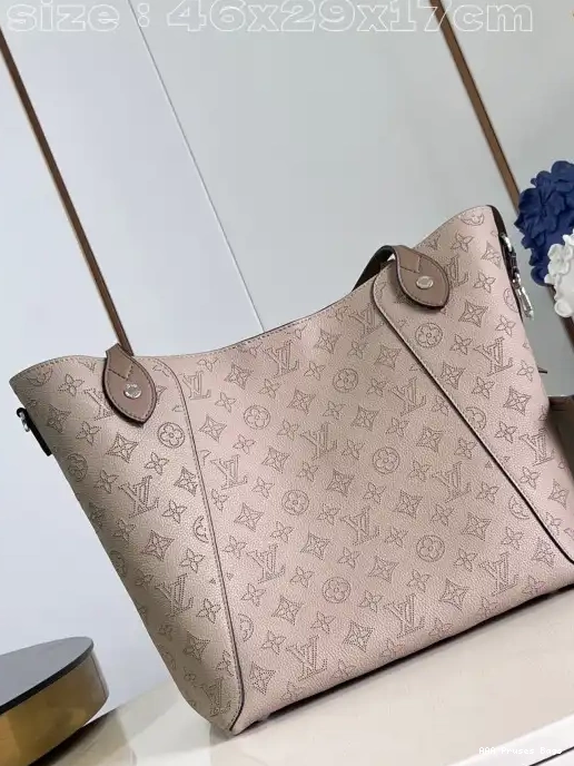 AAA Replica Ru LOUIS 29.5 HINA-46 x 17CM VUITTON x 0210