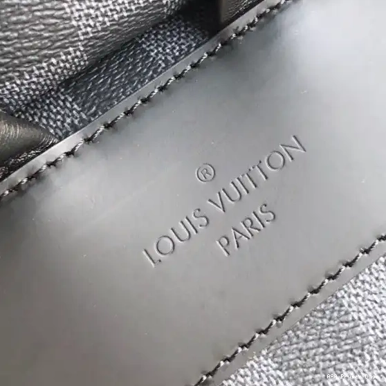 AAA Pruses Bags Backpack Louis Vuitton 0216