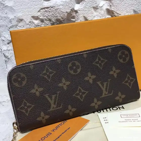 AAA Replica Ru Louis Wallet Vuitton 0212