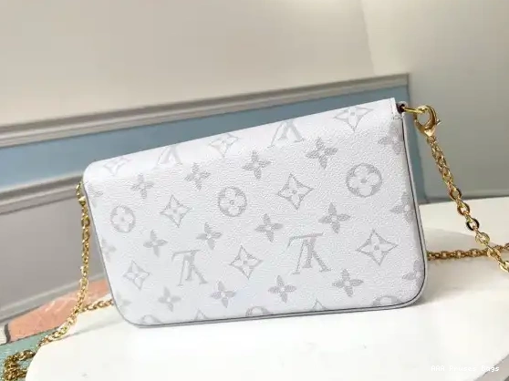 AAA Replica Ru VUITTON LOUIS FÉLICIE POCHETTE 0218