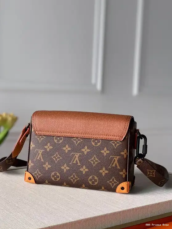 AAA Replica Ru LOUIS TRUNK VUITTON SOFT 0215