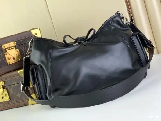 AAA Replica Ru VUITTON CarryAll LOUIS 23x15cm -33.5 Cargo x 0219