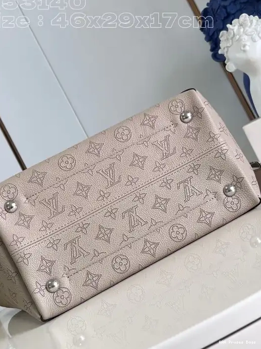 AAA Replica Ru LOUIS 29.5 HINA-46 x 17CM VUITTON x 0210