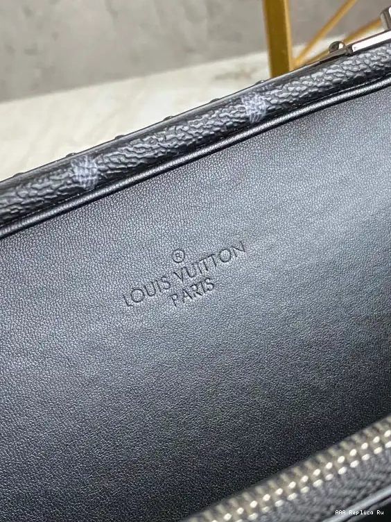 AAA Replica Ru LOUIS CLUTCH BOX VUITTON 0217