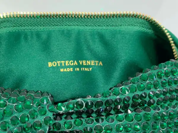 AAA Replica Ru BOTTEGA VENETA MINI JODIE 0206