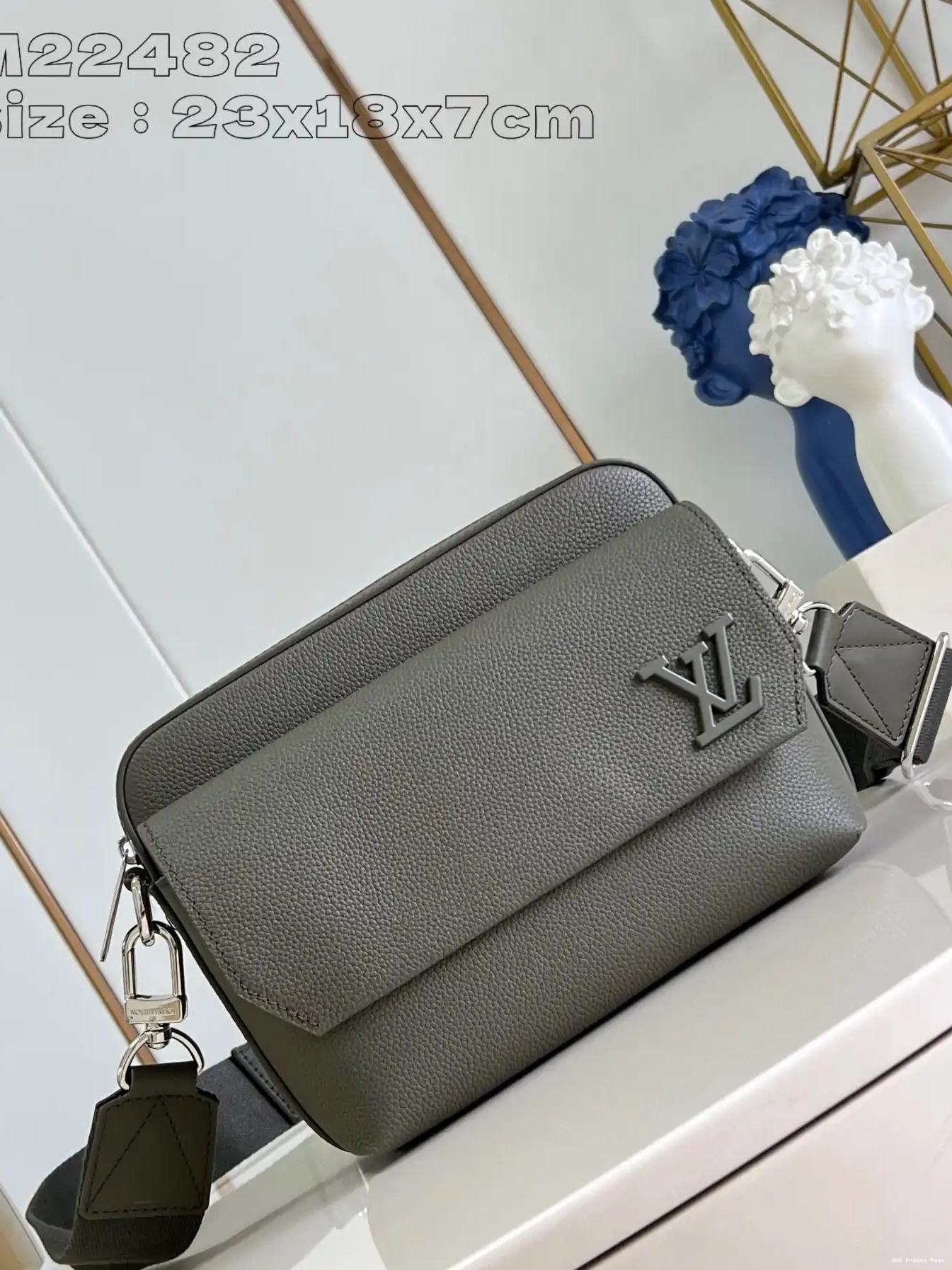 AAA Replica Ru Fastline Messenger-23.5*18*7CM VUITTON LOUIS 0216