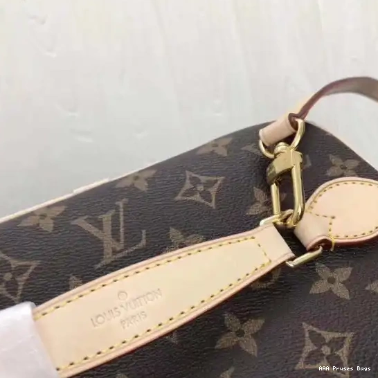 AAA Replica Ru LOUIS TOILETRY VUITTON BAG 0218