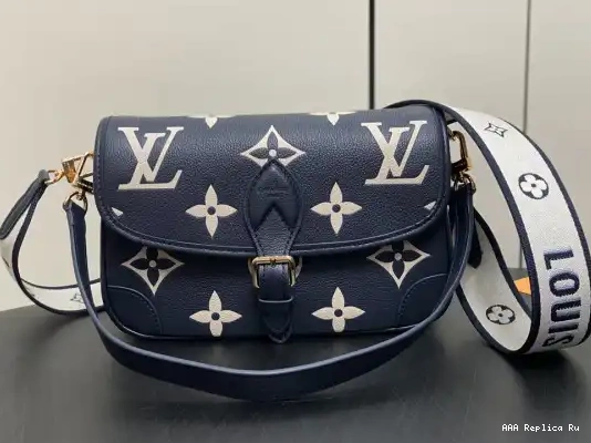 AAA Replica Ru Nano CM VUITTON Diane-24*15*9 LOUIS 0219