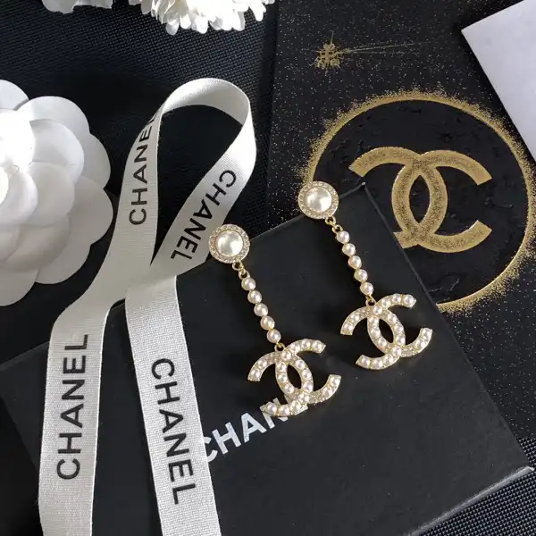 AAA Replica Ru CL EARRINGS 0201