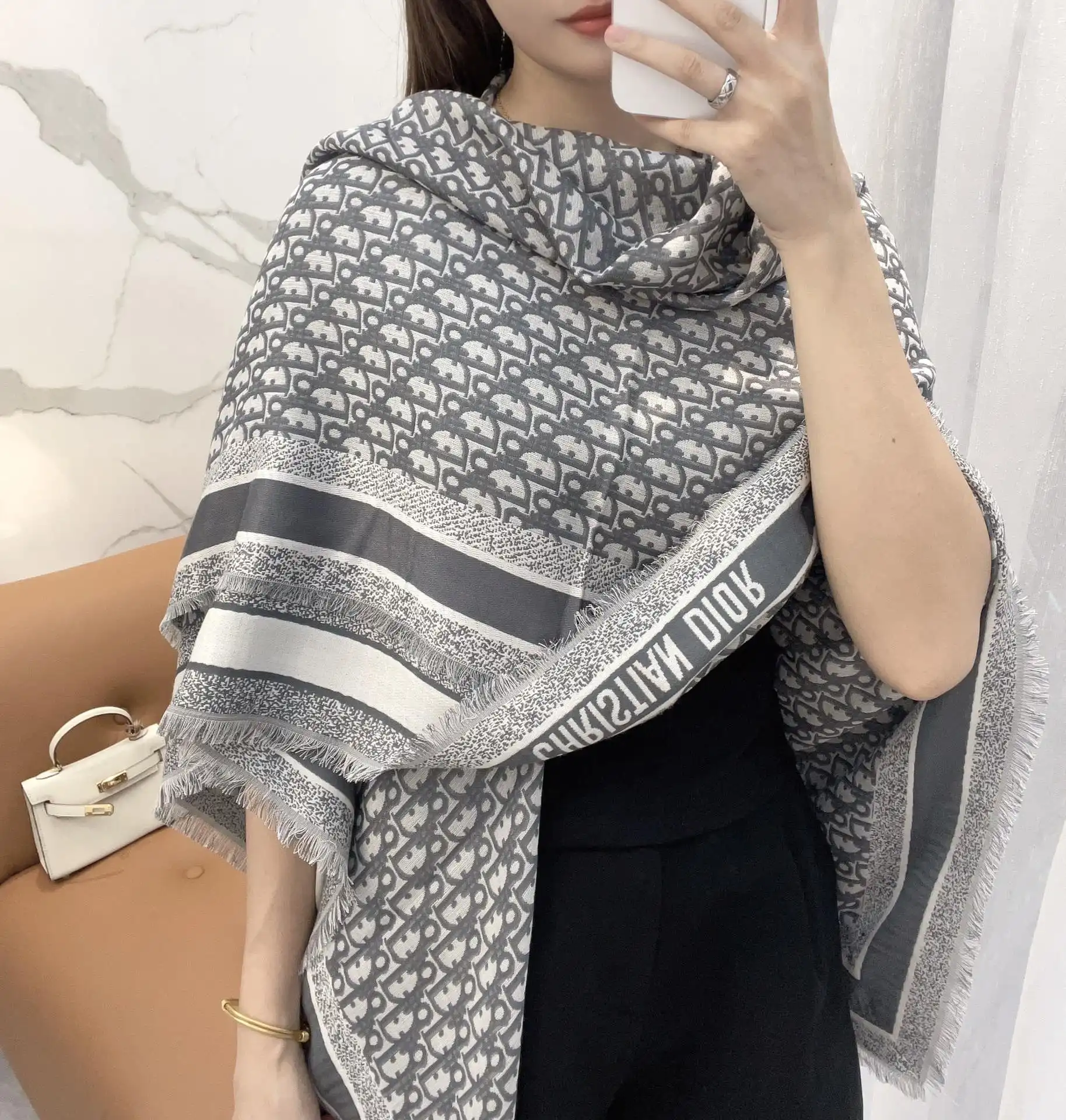 AAA Replica Ru DIRO SCARF 0201