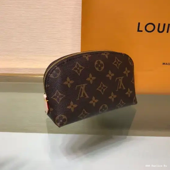 AAA Pruses Bags VUITTON POUCH LOUIS COSMETIC 0219