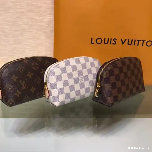 AAA Pruses Bags VUITTON POUCH LOUIS COSMETIC 0219