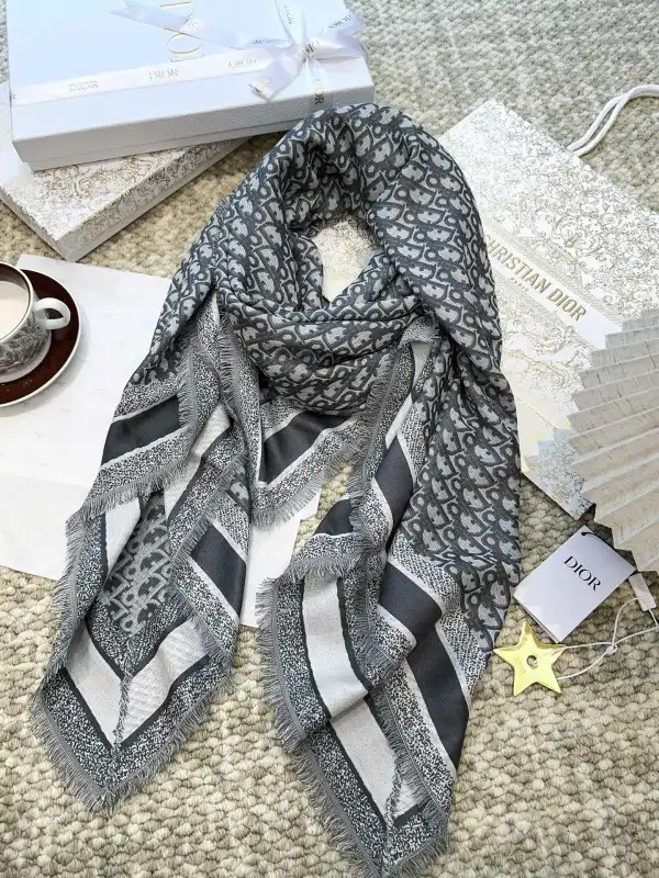 AAA Replica Ru DIRO SCARF 0201