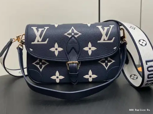 AAA Replica Ru Nano CM VUITTON Diane-24*15*9 LOUIS 0219