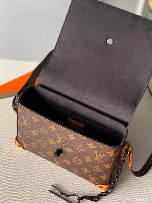 AAA Replica Ru LOUIS TRUNK VUITTON SOFT 0215