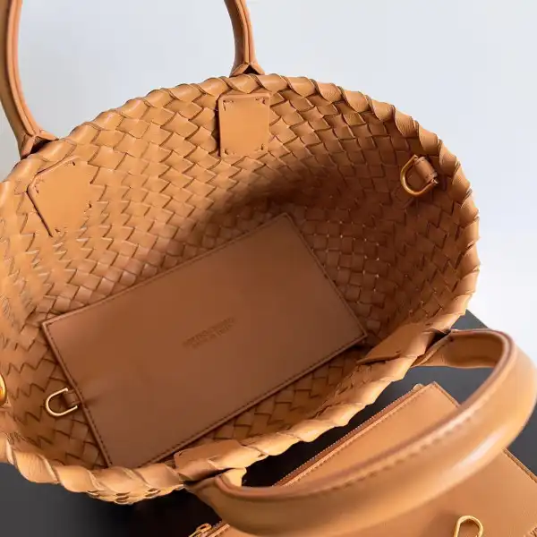 AAA Replica Ru BOTTEGA VENETA MINI CABAT 0206