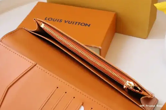 AAA Pruses Bags WALLET VUITTON VERTICAL LOUIS 0225