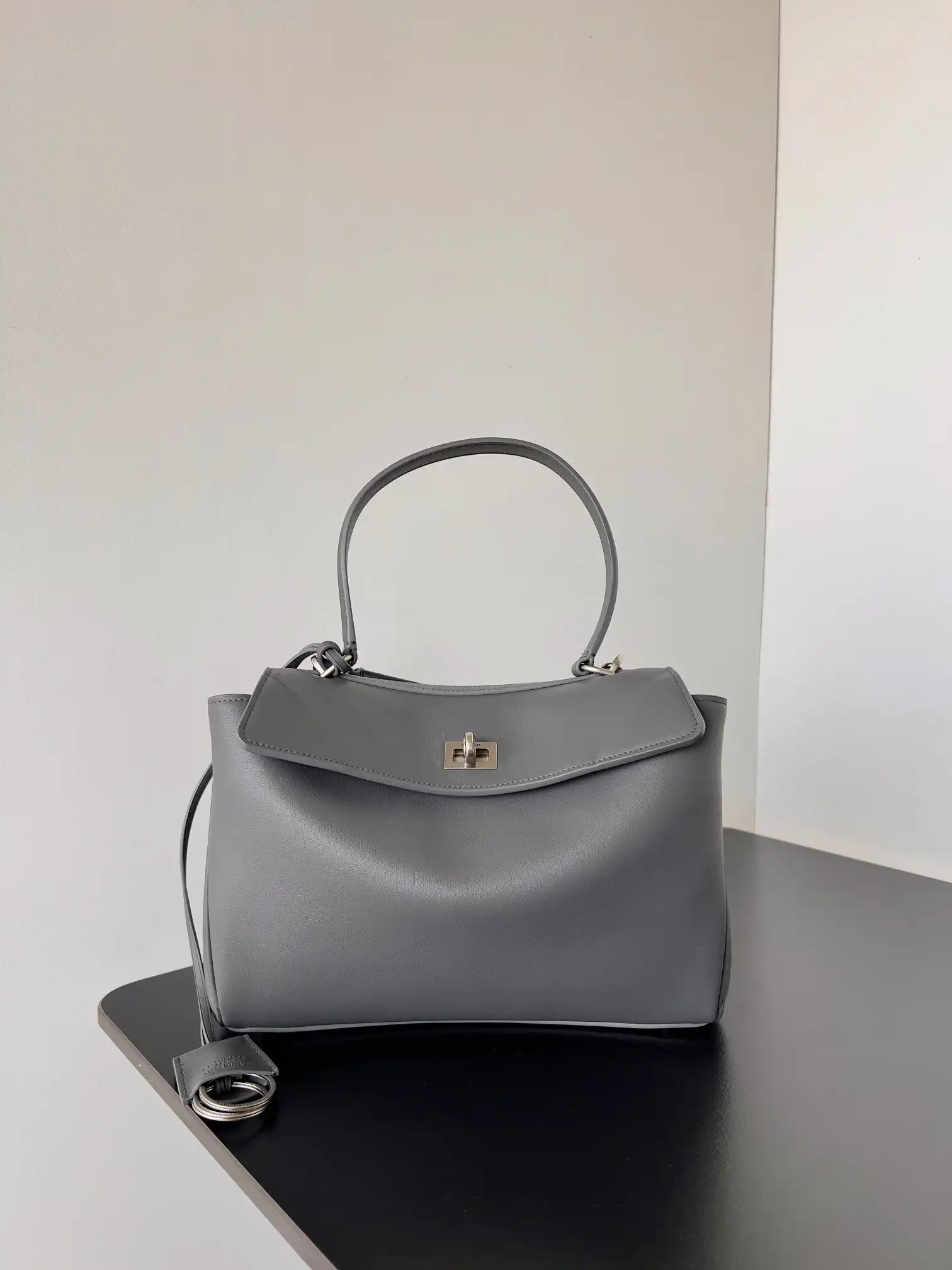 AAA Pruses Bags BALENCIAGA RODEO-28.9*20*9.9CM 0203