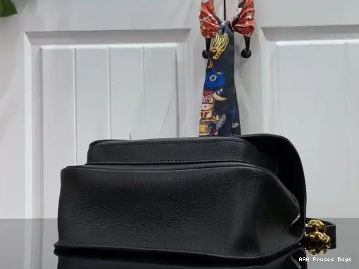 AAA Replica Ru VUITTON PM LOUIS LOCKME CHAIN 0223