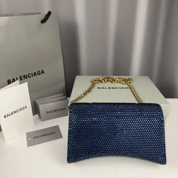 AAA Replica Ru BALENCIAGA HOURGLASS WALLET ON CHAIN 0203