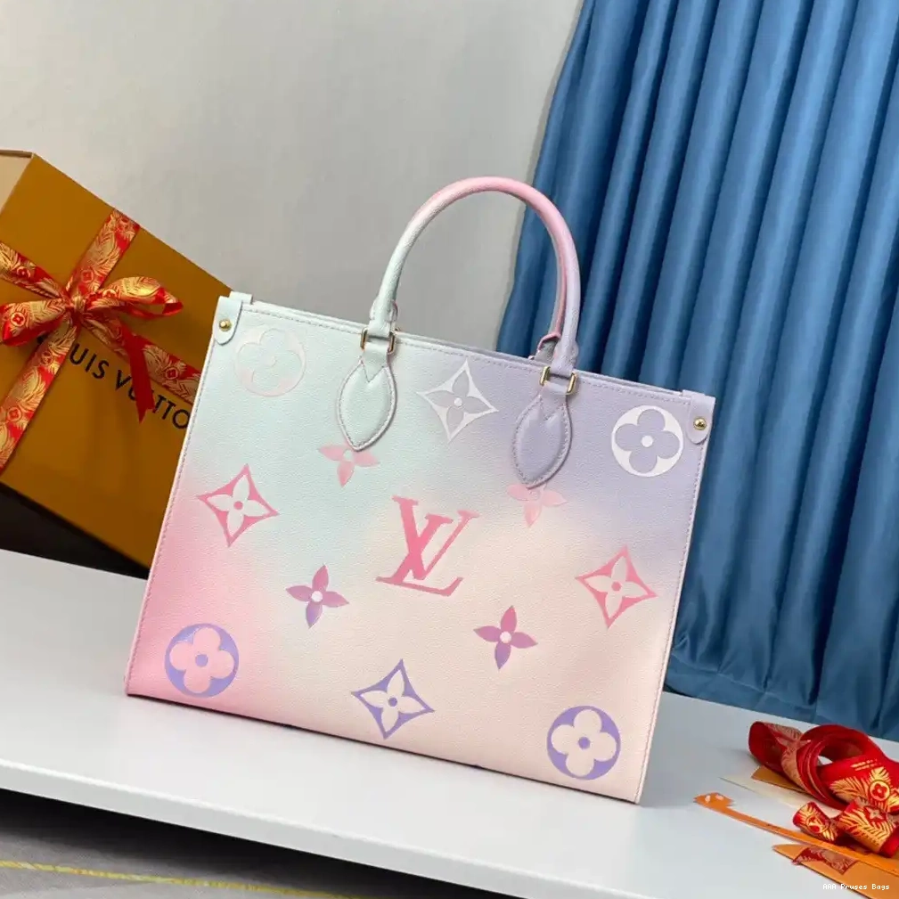 AAA Replica Ru LOUIS ONTHEGO VUITTON MM 0220