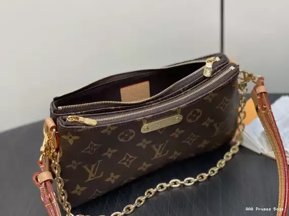 AAA Replica Ru double LOUIS VUITTON Liv -9.6*5.3*2.6CM pochette 0207