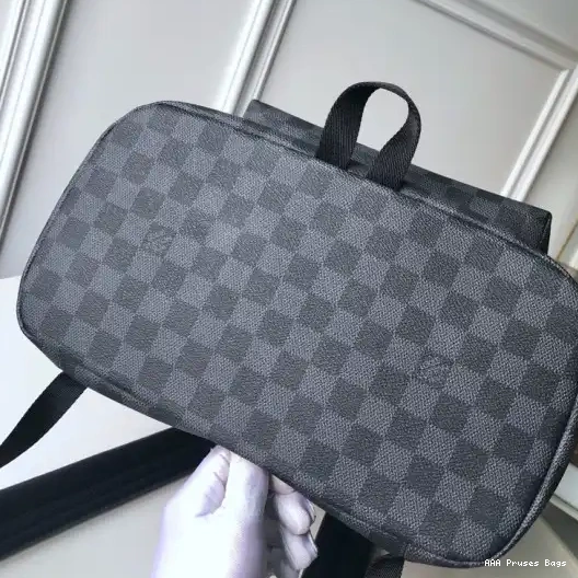 AAA Pruses Bags Backpack Louis Vuitton 0216