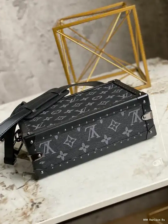 AAA Replica Ru LOUIS CLUTCH BOX VUITTON 0217