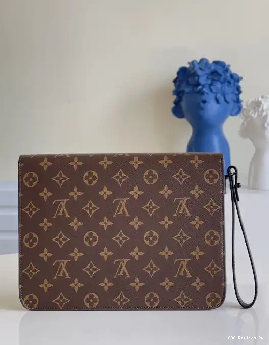 AAA Replica Ru POUCH VUITTON LOUIS LOCK S A4 0213